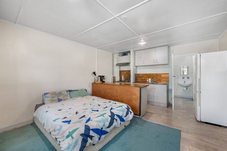 Photo of property in 48 Eltham Road, Blenheim, 7201