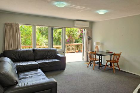 Photo of property in 10/65 Rangatira Road, Beach Haven, Auckland, 0626