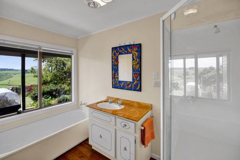 Photo of property in 38 Douglas Street, Hawera, 4610