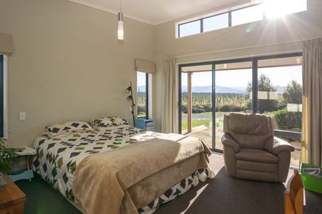 Photo of property in 92 Beacon Road, Dillons Point, Blenheim, 7273