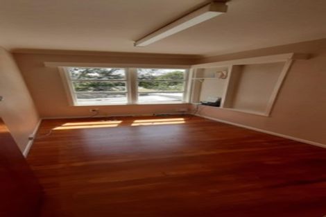 Photo of property in 377 East Coast Road, Mairangi Bay, Auckland, 0630