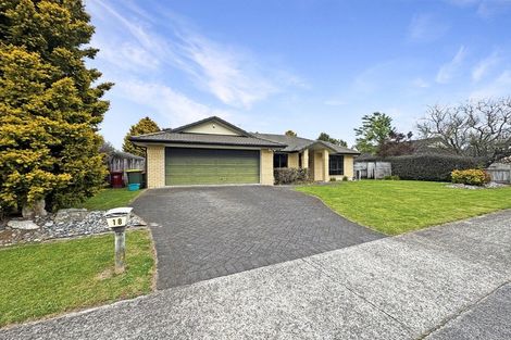 Photo of property in 18 Malbec Place, Rototuna, Hamilton, 3210
