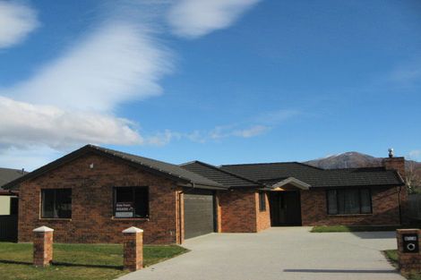 Photo of property in 21 Fenwick Crescent, Cromwell, 9310