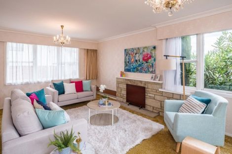 Photo of property in 34 Westview Grove, Miramar, Wellington, 6022