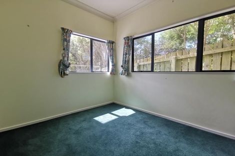 Photo of property in 26 Amesbury Drive, Churton Park, Wellington, 6037