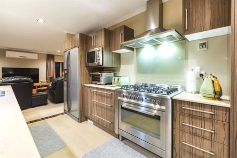 Photo of property in 113 Te Puia Drive, Aotea, Porirua, 5024