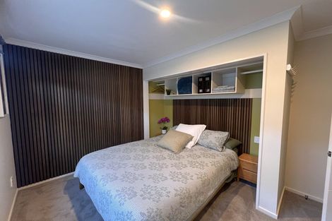 Photo of property in 14 Pounamu Place, Pegasus, 7612