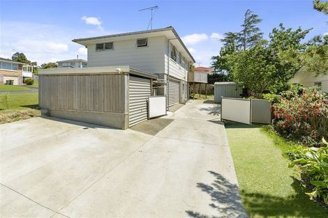 Photo of property in 58 Judkins Crescent, Cockle Bay, Auckland, 2014