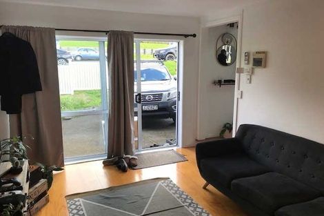 Photo of property in 2/40 Killarney Avenue, Torbay, Auckland, 0630