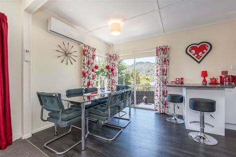 Photo of property in 12 Kopara Grove, Stokes Valley, Lower Hutt, 5019