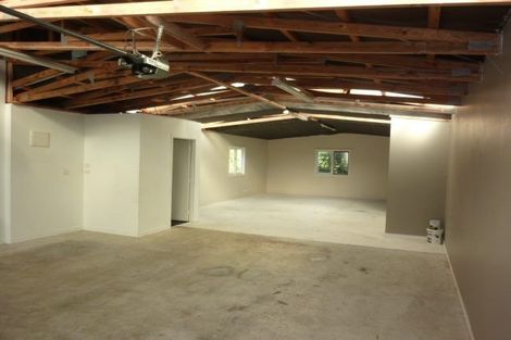 Photo of property in 1020 Great North Road, Point Chevalier, Auckland, 1022