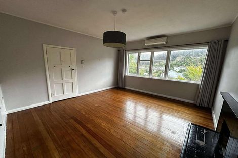 Photo of property in 83 Sunshine Avenue, Karori, Wellington, 6012