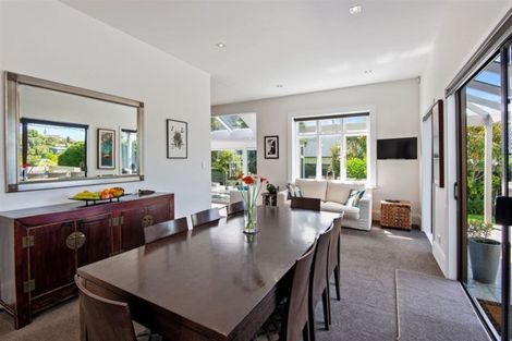 Photo of property in 21 Hackthorne Road, Cashmere, Christchurch, 8022