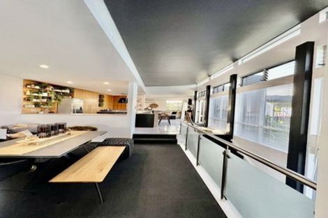 Photo of property in 16 Southworth Place, Grandview Heights, Hamilton, 3200