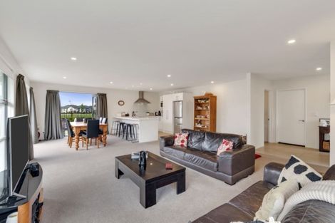 Photo of property in 3 Maka Lane, Halswell, Christchurch, 8025