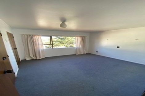 Photo of property in 11 Dunton Drive, Welcome Bay, Tauranga, 3112