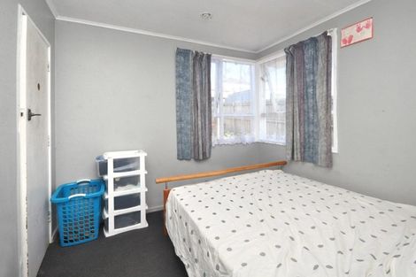 Photo of property in 10 Lane Road, Weymouth, Auckland, 2103