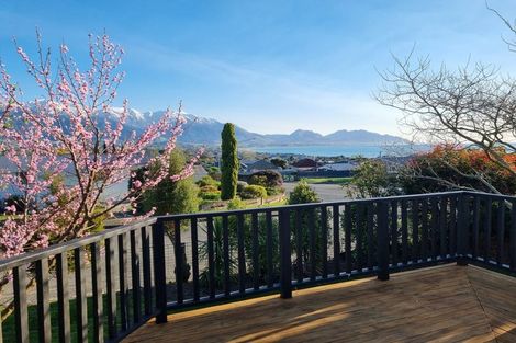 Photo of property in 27 Hastings Street, Kaikoura, 7300