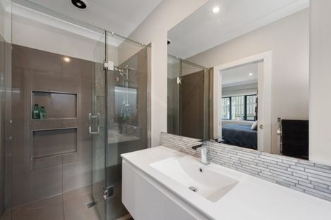 Photo of property in 16 Rigg Place, Flagstaff, Hamilton, 3210