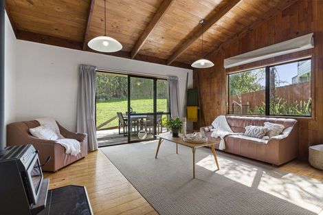 Photo of property in 158 Bambury Place, Onemana, Whangamata, 3691