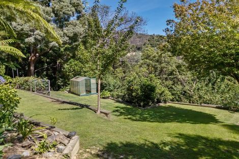 Photo of property in 28 Moetapu Bay Road, Moetapu Bay, Picton, 7282