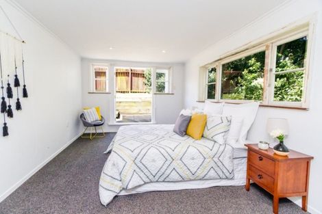 Photo of property in 19 Cecil Road, Tawa, Wellington, 5028