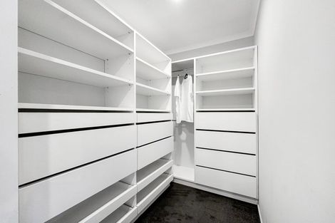 Photo of property in 31 Makawe Roa Street, Marshland, Christchurch, 8083