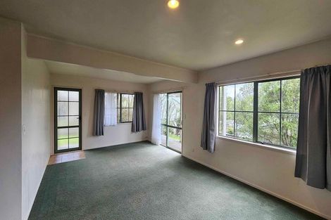 Photo of property in 244 Albany Highway, Schnapper Rock, Auckland, 0632