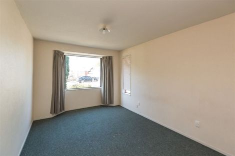 Photo of property in 69 Division Street, Riccarton, Christchurch, 8041