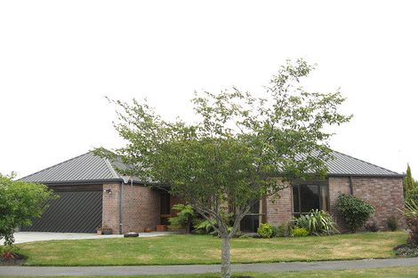 Photo of property in 4 Brackenfield Place, Parklands, Christchurch, 8083