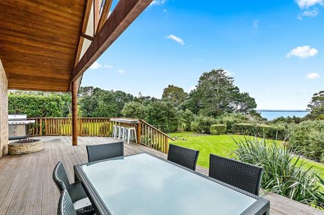 Photo of property in 68 Omana Avenue, Shelly Beach, Helensville, 0874
