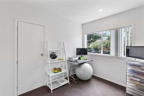 Photo of property in 5/92 Titirangi Road, New Lynn, Auckland, 0600