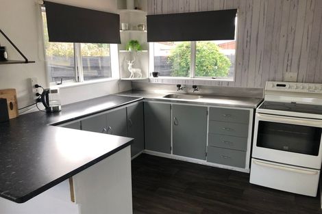 Photo of property in 94 Lincoln Street, Ashhurst, 4810