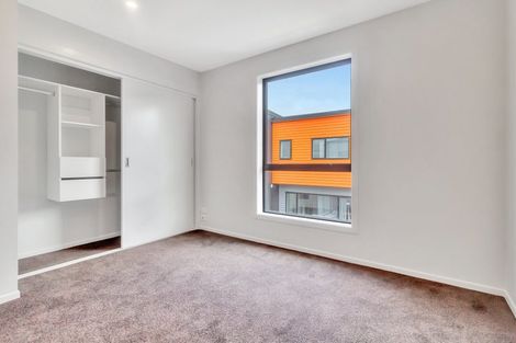 Photo of property in 7/3234 Great North Road, New Lynn, Auckland, 0600