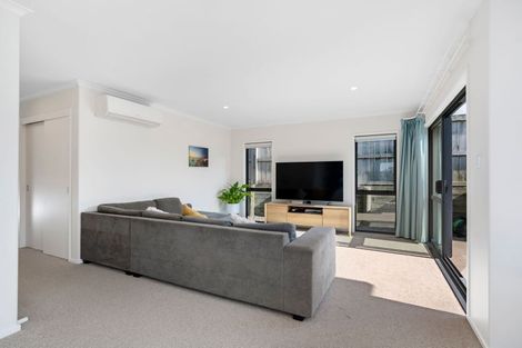 Photo of property in 44 Kapuka Street, Papamoa Beach, Papamoa, 3118