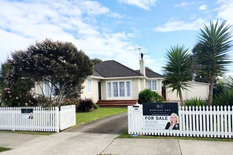 Photo of property in 159 Weraroa Road, Levin, 5510