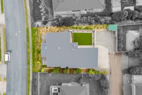 Photo of property in 15 James Nairn Grove, Riverstone Terraces, Upper Hutt, 5018