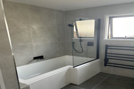 Photo of property in 6a Zingaro Place, Massey, Auckland, 0614