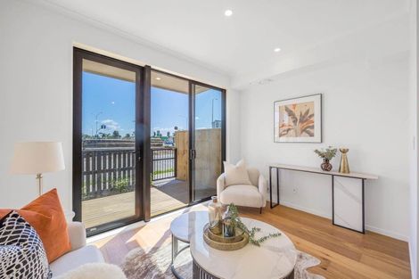 Photo of property in 7/31 Mahalo Avenue, Wiri, Auckland, 2104