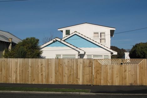 Photo of property in 390 Keyes Road, New Brighton, Christchurch, 8083