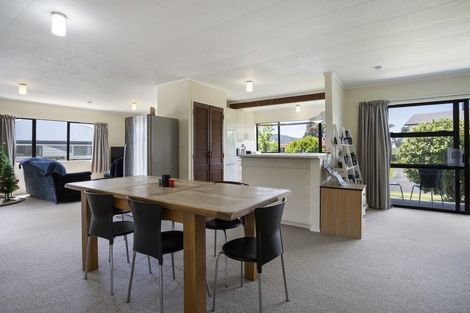 Photo of property in 128 Durrant Drive, Whangamata, 3620