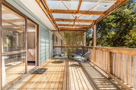 Photo of property in 7 Panzic Place, Glen Eden, Auckland, 0602