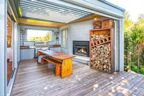 Photo of property in 2999 Long Bay Road, Wyuna Bay, Coromandel, 3581