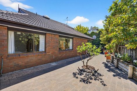 Photo of property in 4/1 Penzance Road, Mairangi Bay, Auckland, 0630
