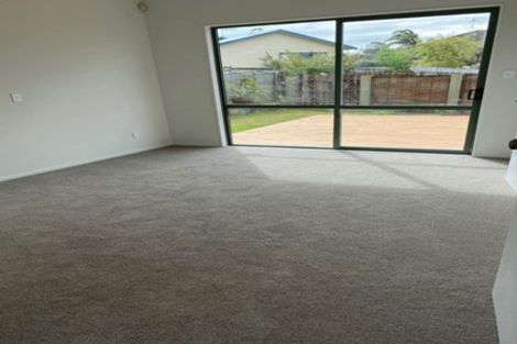Photo of property in 29 Pukatea Avenue, Albany, Auckland, 0632