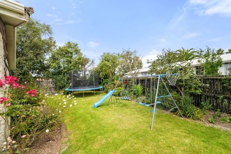 Photo of property in 3 Bell Street, Rangiora, 7400