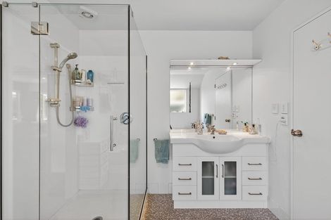 Photo of property in 4 Windward Lane, Bromley, Christchurch, 8062