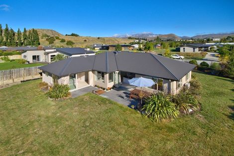 Photo of property in 66 Onslow Road, Lake Hayes, Queenstown, 9304