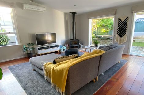 Photo of property in 37 Tarikaka Street, Ngaio, Wellington, 6035