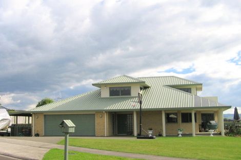 Photo of property in 2 Robinia Place, Ohauiti, Tauranga, 3112